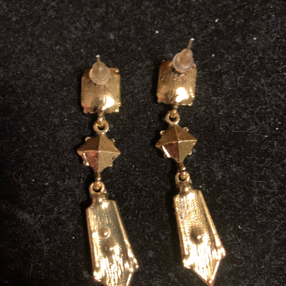 Faux ruby earrings - Picture 5 of 6